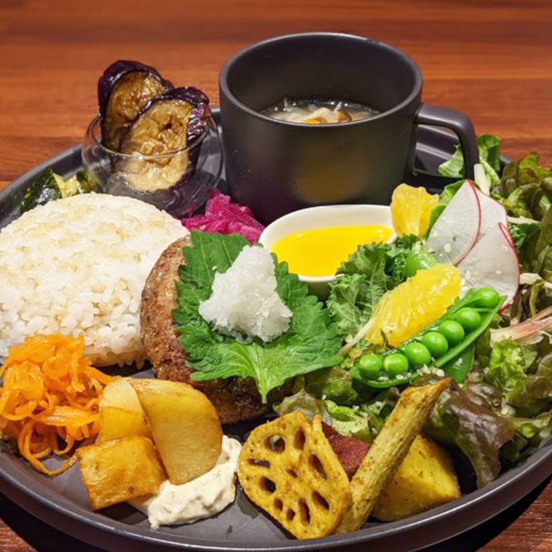 時短になるハンバーグワンプレート♪絶品レシピ13選！盛り付け方もの人気レシピ・作り方デリッシュキッチン