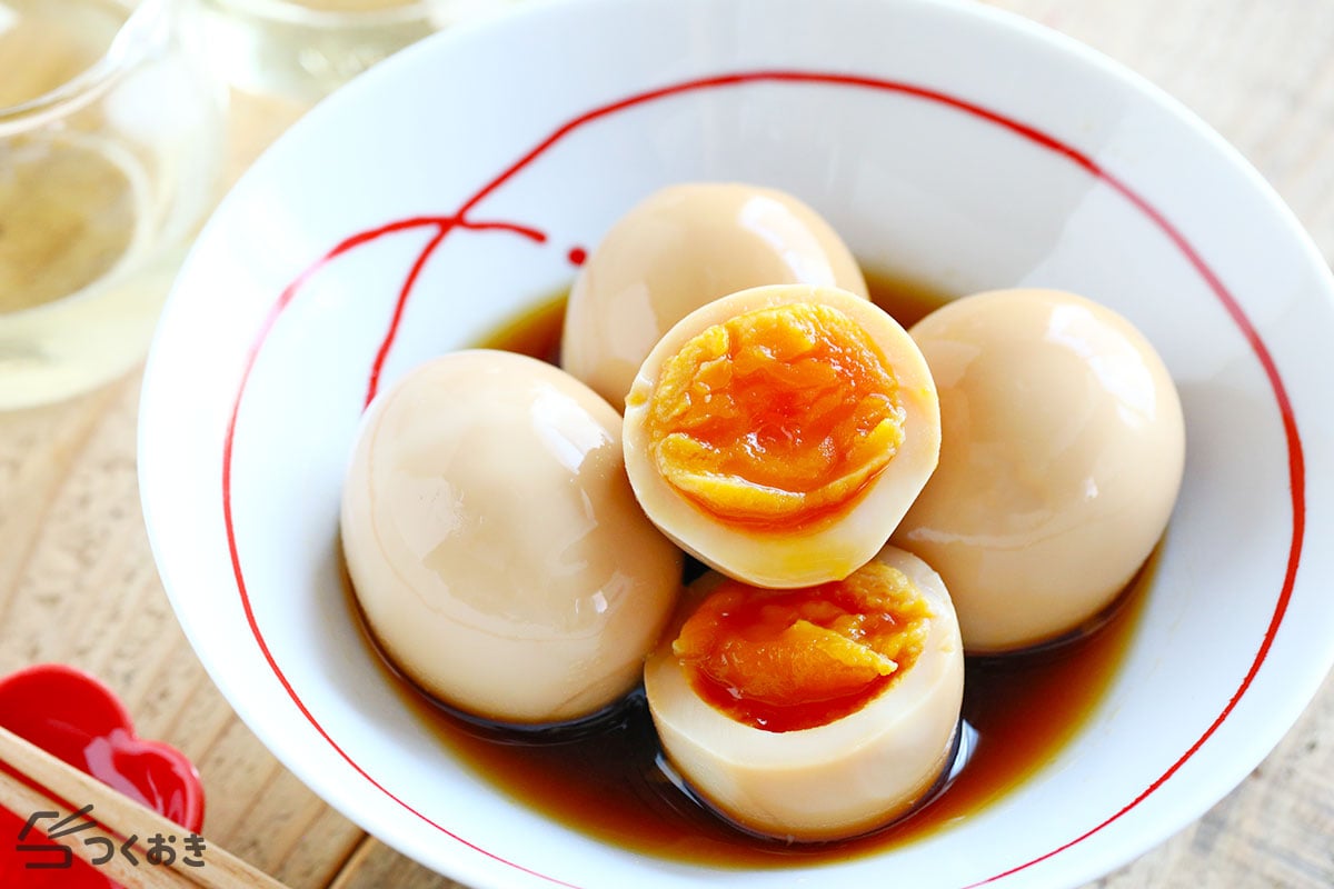 これだけで白飯が無限にすすむ！」袋の中で漬けるだけ ゆで卵の旨ダレ漬け おつまみ 作り置き 低空飛行キッチン- エキスパート -Yahoo!ニュース