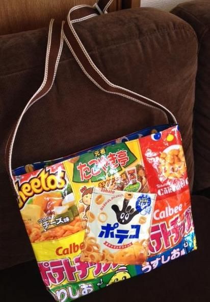 お菓子の袋をかわいすぎるポーチにリメイク!100均材料で縫わずに簡単♪ - 株式会社ワッツ