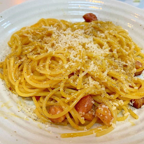 ローマ風カルボナーラ」Vineria Al dente d'Amore ヴィネリア アルデンテ ダモーレ のメニューイタリア料理