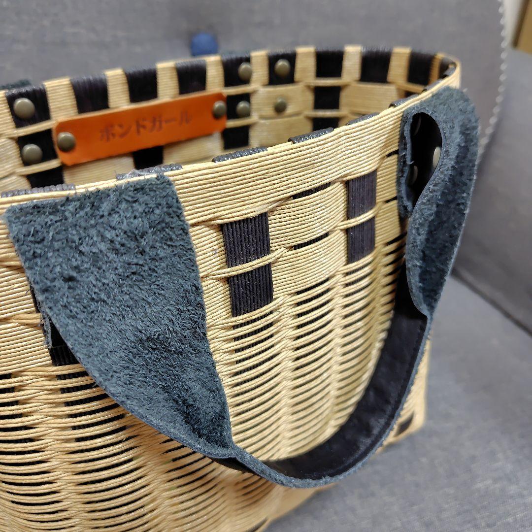 エコクラフトのかご かごバッグや小物を手作り！「クラフトバンド」の編み方＆