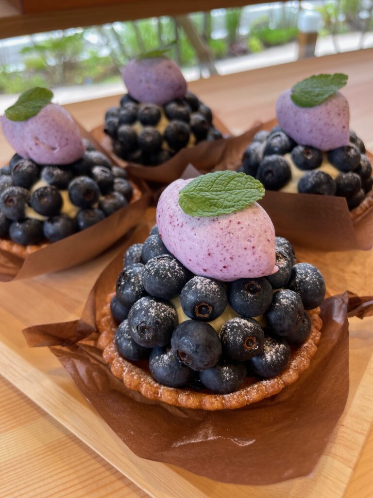 まるでお店のような「ブルーベリータルト」のレシピ。何度でも食べたいおいしさ