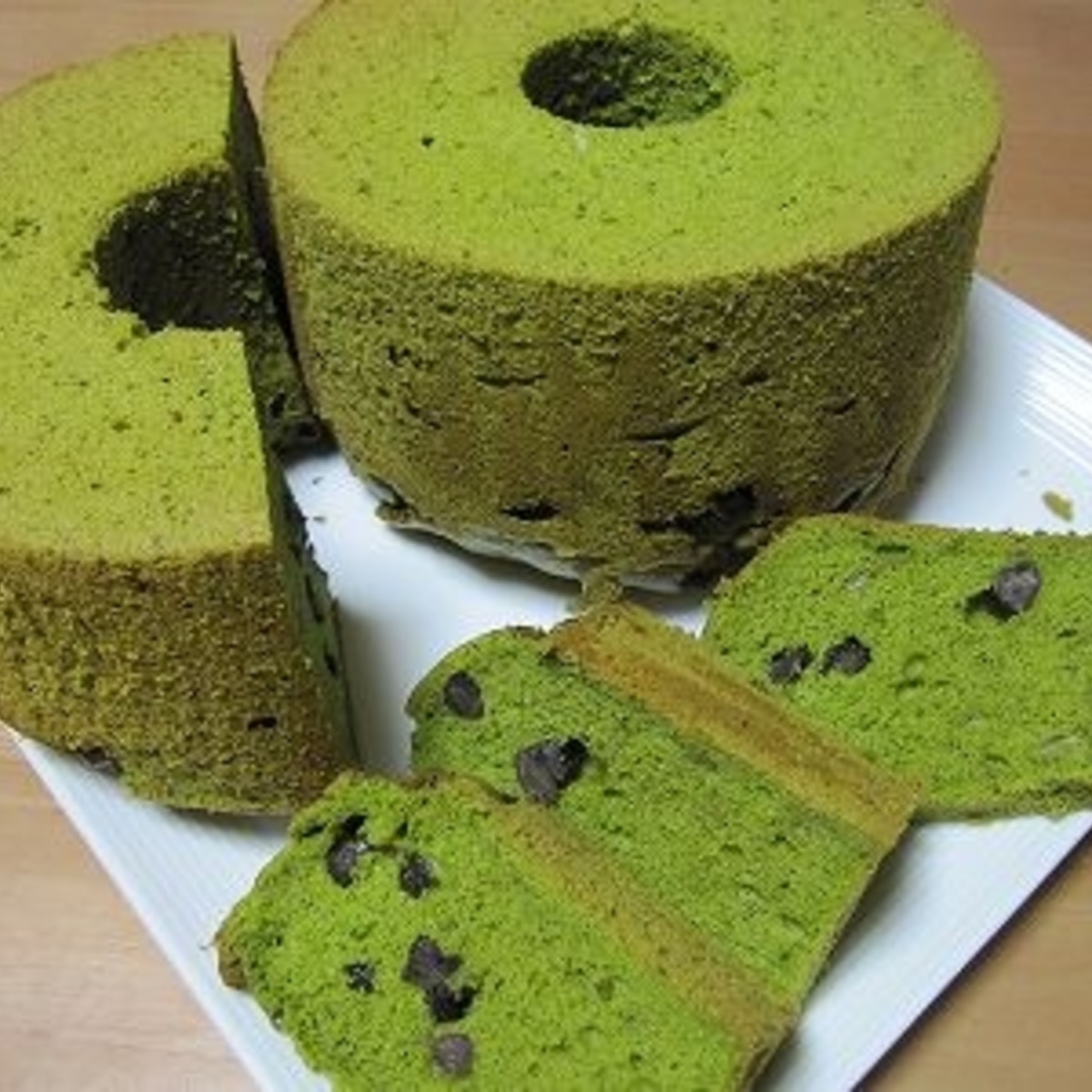 ふわつふわ♡チョコと抹茶のシフォンケーキ バット使いの 焼きっぱなしシフォンFluffy chocolate and matchachiffon cake