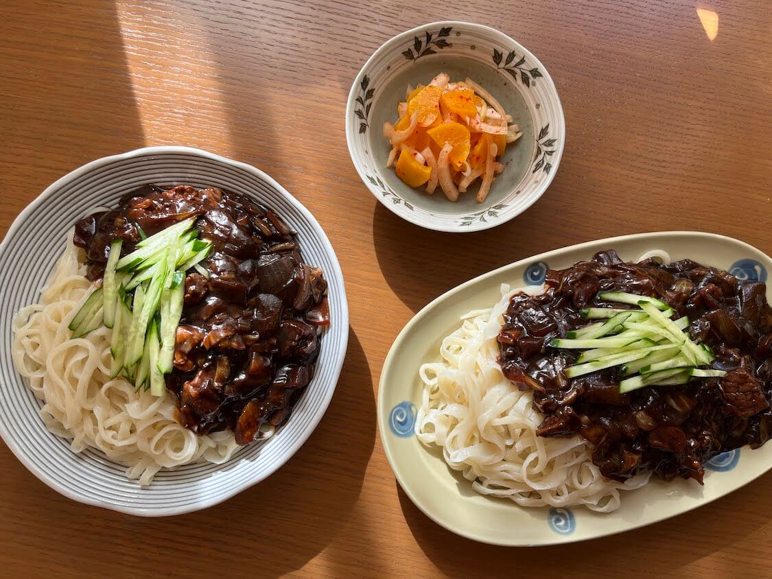 ジャージャー麺 事業所給食向け