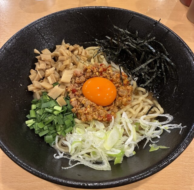 神戸・三宮 油そば大革命がきりん寺跡地に誕生！！モチモチ極太麺×旨辛ダレで話題沸騰中！！ ノーヌードルノーライフかずくん- エキスパート -Yahoo!ニュース