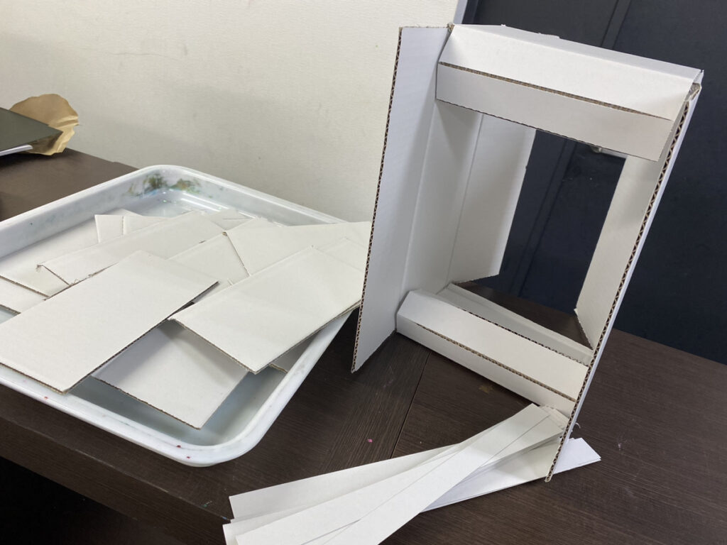 開けてびっくり！大好きなお菓子がいっぱい詰まった「お菓子冷蔵庫」mamatas ママタス