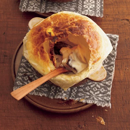 ぽかぽかチキンポットパイの簡単レシピ