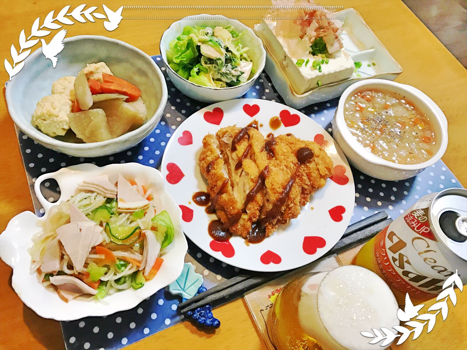 ご飯が進む！味噌カツ𓎩✧︎*。 ｡・υ・𓎪*◌︎ ✢︎ 今 日 の ご 飯 ✢︎ ✢︎ 味噌だれ豚カツ ▹︎サラダ・明太高菜ポテサラ ▹︎ お味噌汁 ▹︎ ごはん ✢︎マークの詳しいレシピはNadiaに掲載してます✍︎プロフィールのリンクより飛べます