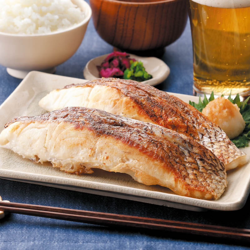 フライパンで手軽に 鯛の塩焼き