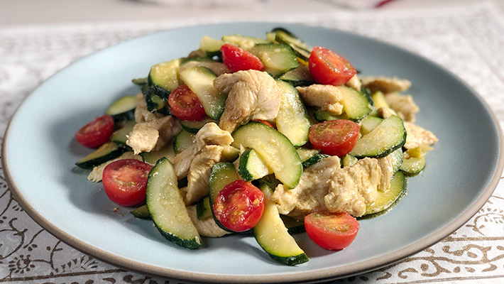 鶏肉とトマトのイタリアン炒め