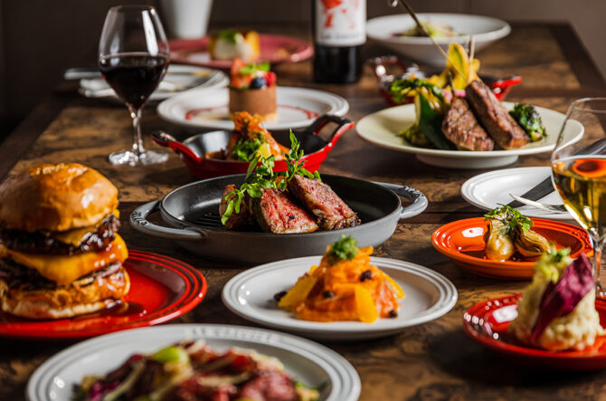 新宿のおすすめディナー26選！デートや女子会に利用しやすい個室あり夜景ありのおすすめレストランを予算別に紹介はらへり