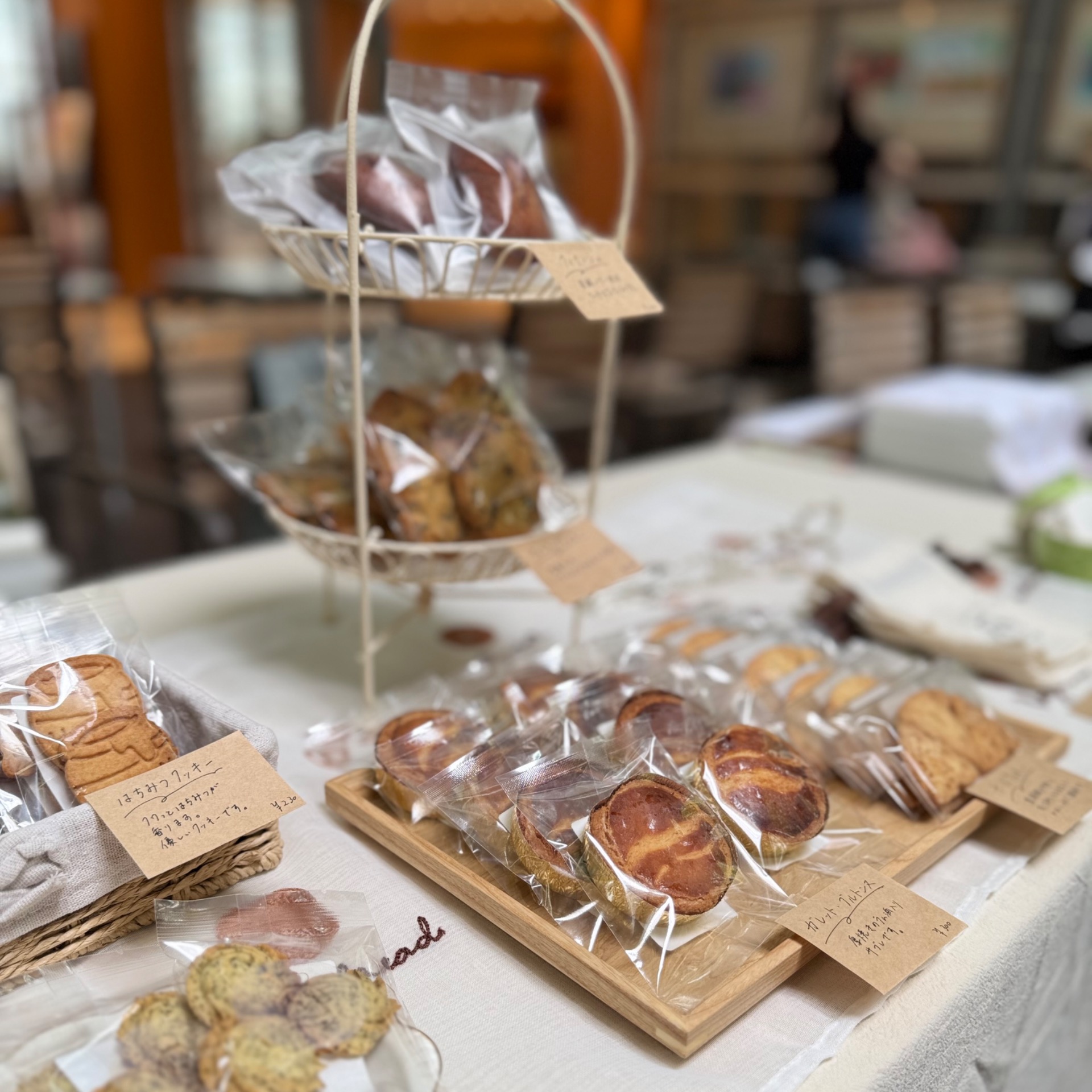 ヴィンテージ雑貨：ウッドトレイ ギフトラッピング資材ヘッズお役立ちブログ