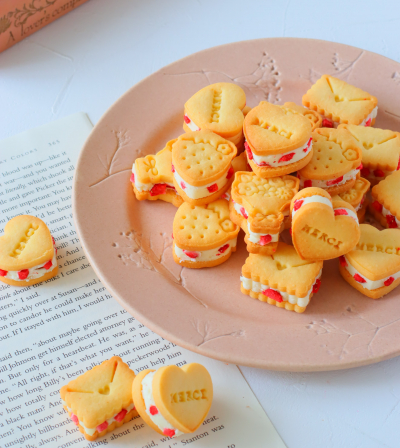 バレンタインクッキー – 社会福祉法人 鶴野会 認定こども園 KENTOひまわり園大阪府摂津市