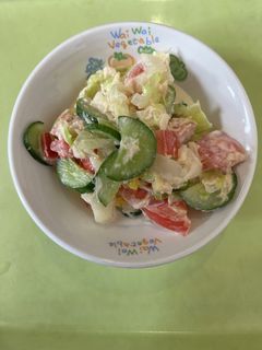🍆夏野菜サラダ🥒🍅太陽の子保育園東京都羽村市