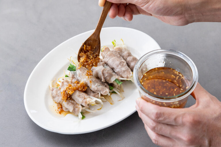 お鍋ひとつでラクラク♪さっぱりスタミナ系「豚しゃぶとなすのニラだれ和え」