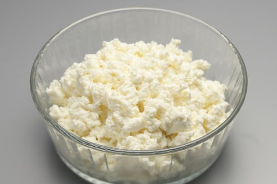 おうちで手作り出来ちゃう！サラダにお菓子に大活躍「カッテージチーズ」のレシピキナリノ