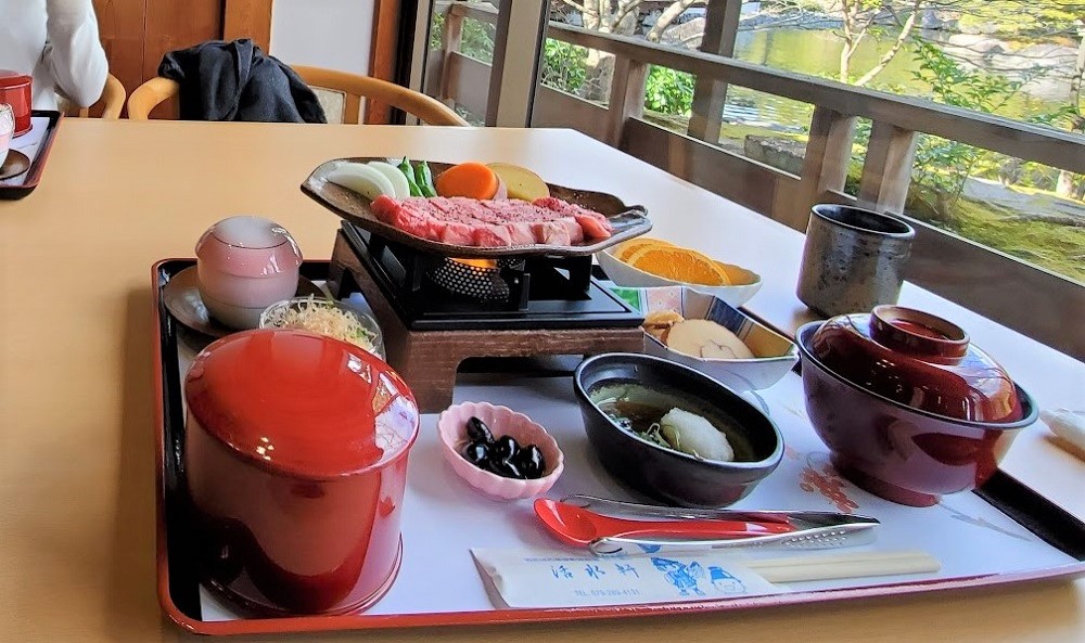 いい日旅立ち・西へ④☆姫路城好古園のレストランジョイのええかげん日記