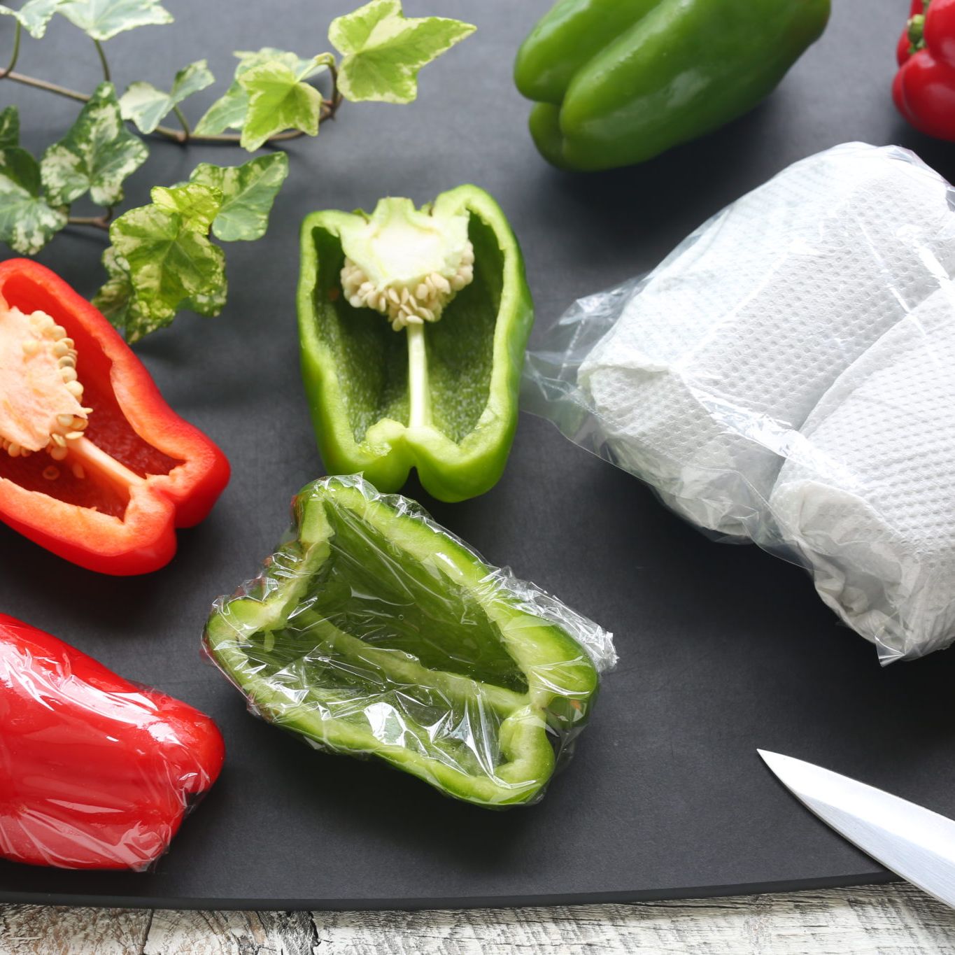 写真で解説 おいしく長持ち！ピーマンの保存方法とは？便利な冷凍方法もクラシル