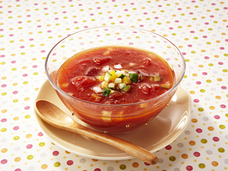 トマトを味わう濃厚トマトと玉ねぎのポタージュスープ と 日本出張の話家庭料理レシピ・元ドイツ駐在妻〜家庭料理をもっと楽しく、食卓を明るく！〜料理研究家アンナ アンナのキッチン