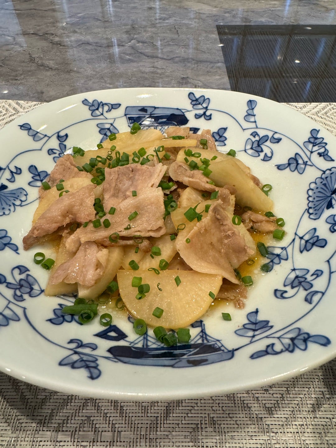 The truth about XX is revealed in about 20 seconds!Refreshing TeriyakiPork Belly and DaikonC- YouTube