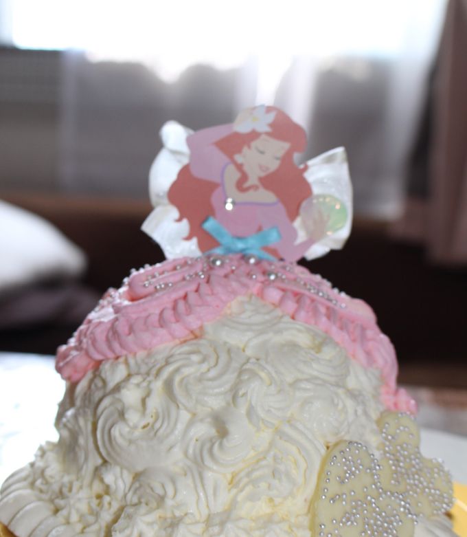 ドールケーキの作り方 ナッペ編 プリンセスケーキの作り方 - YouTube