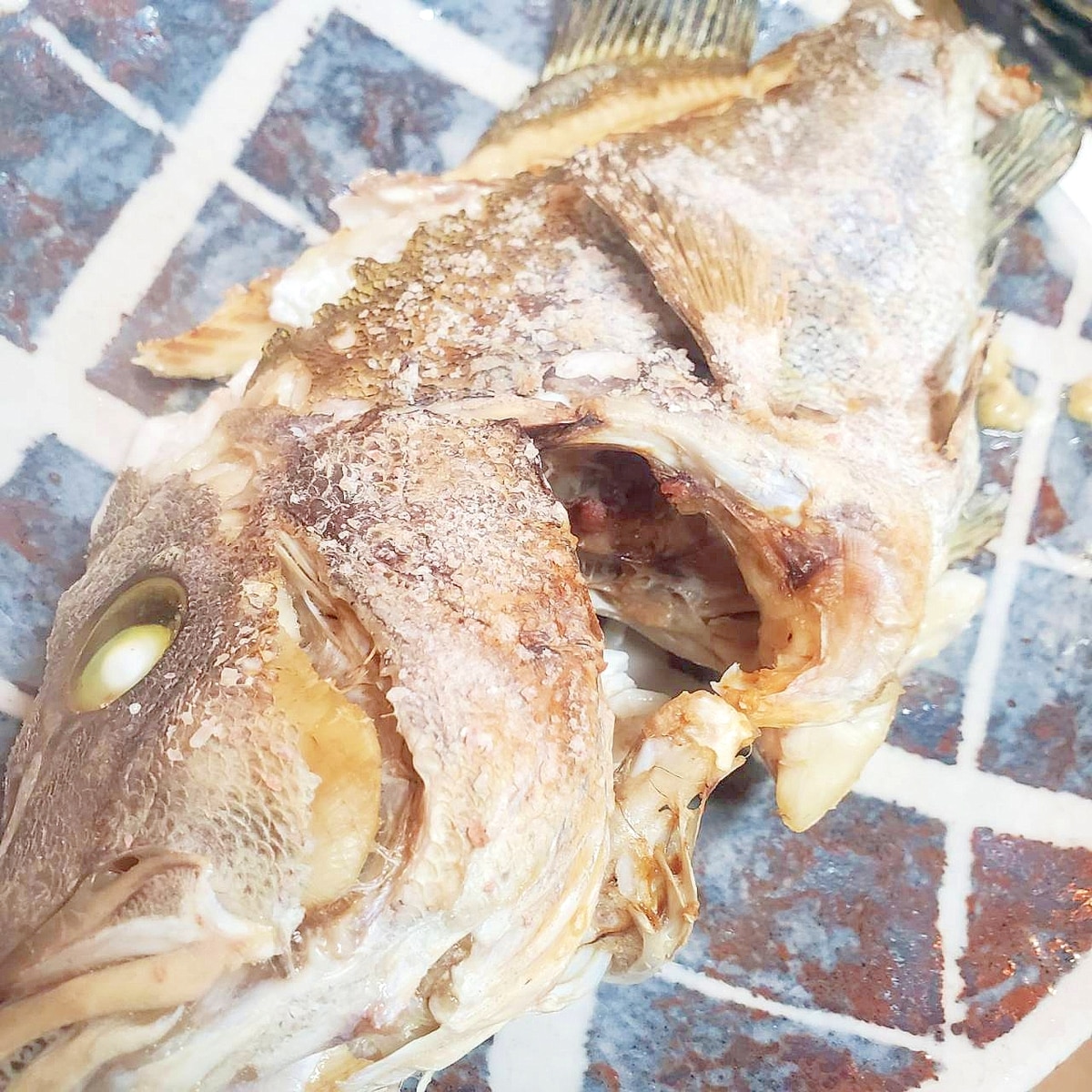 お食い初めレシピ 鯛の尾頭付きの焼き方・飾り付けお食い初め 縁結び御膳