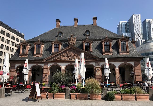 ドイツ フランクフルト中央駅すぐのおすすめカフェ「19Zehn Café & Fruits Bar」