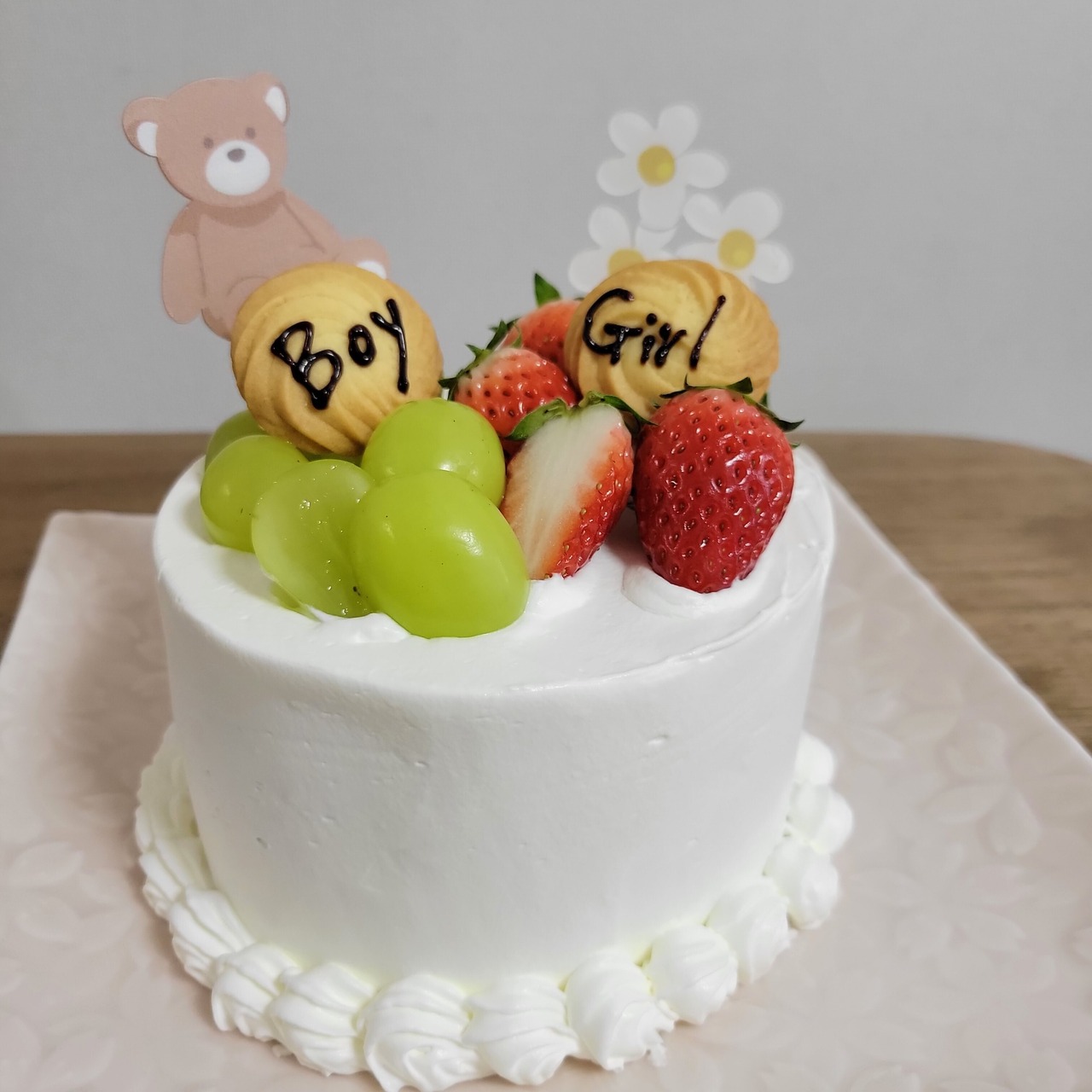 バウムクーヘンで♡簡単サプライズケーキ