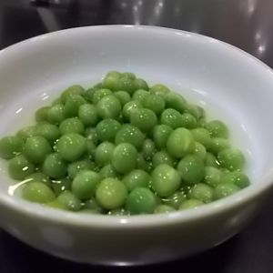 ポリポリ♪スナップえんどうのガーリックマヨ炒め