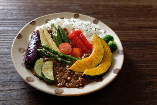 焼き野菜で作る！ 簡単夏野菜カレ