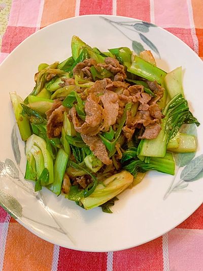 基本からアレンジまで！思わずつくりたくなる「牛肉 小松菜 玉ねぎ」のレシピ集クックパッド