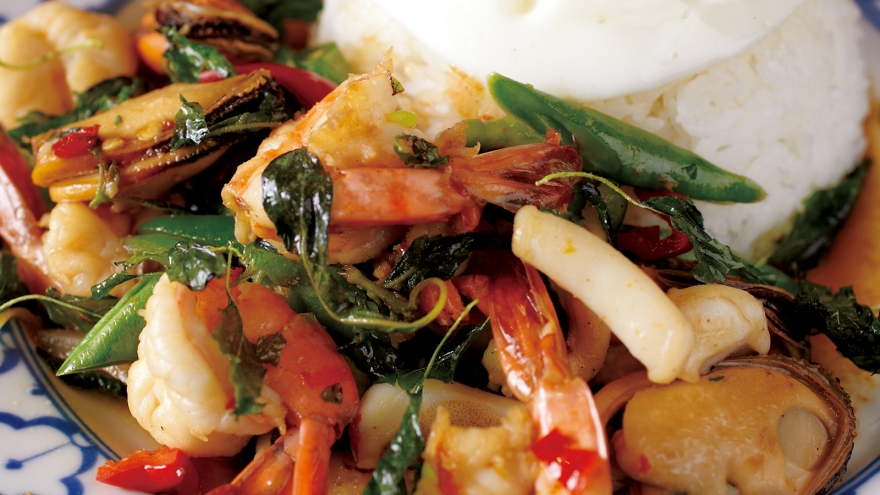 リピ確定♪お弁当にもぴったりな「豚こまのガパオ風炒め」