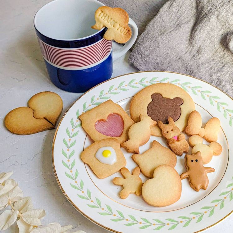 ミッフィーのかわいいクッキー型を購入。ダイソーのうさぎ型との比較も