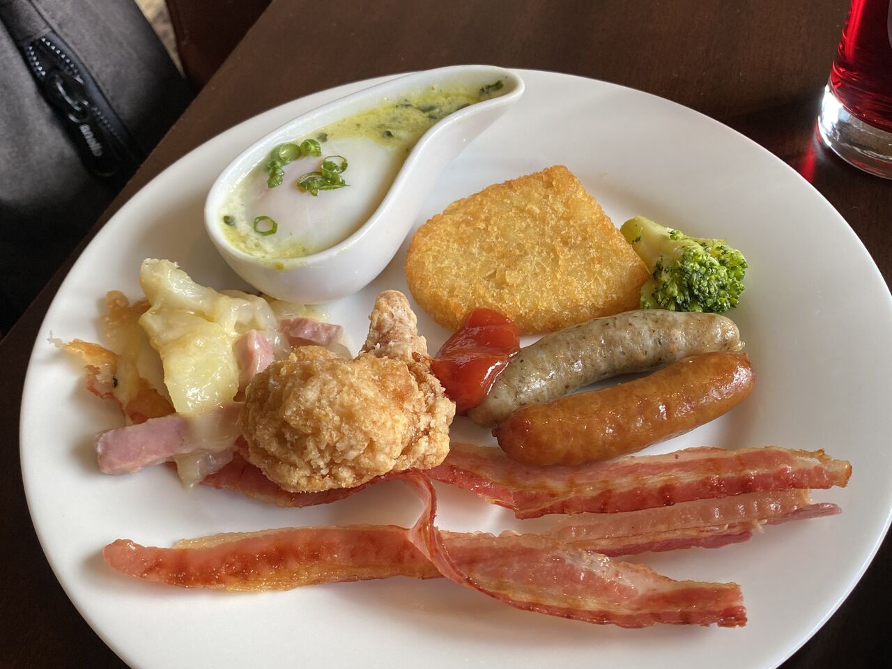 グランドハイアット東京、「フレンチ キッチン」にて「ピーチ アフタヌーンティー」を期間限定提供マイライフニュース