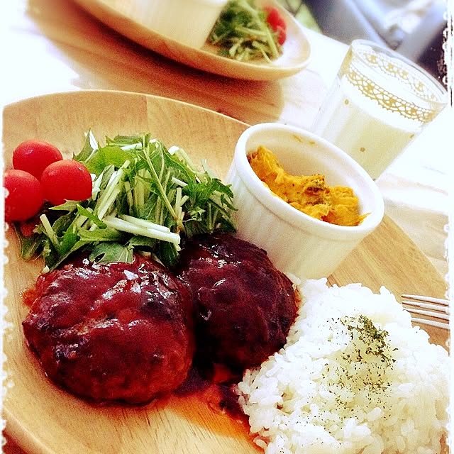 アレンジ自在ハンバーグの盛り付け方19選♪ おいしく見せるコツも4ページ目- macaroni