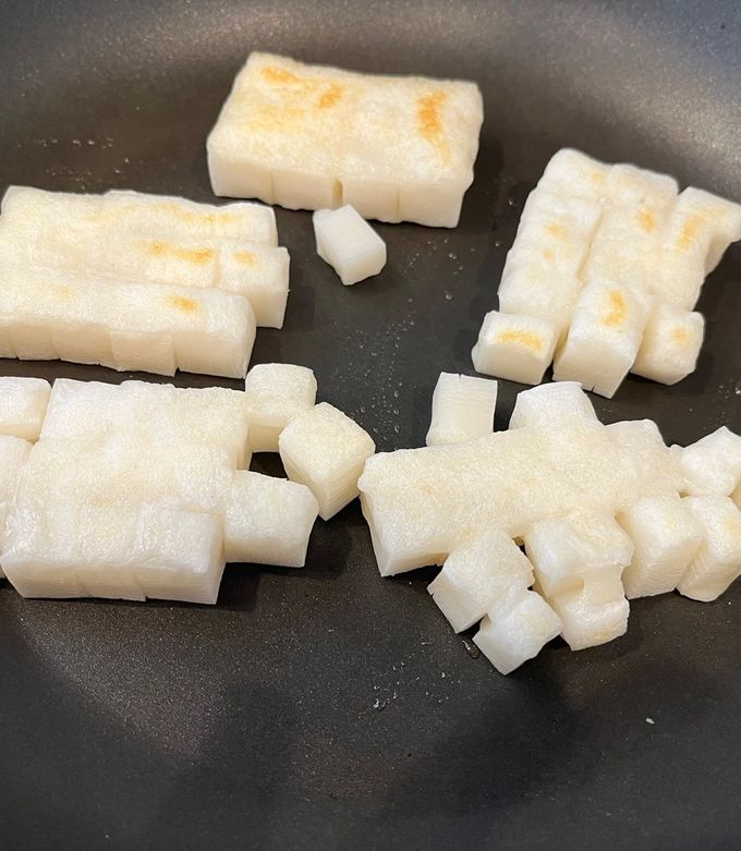 ぷるもち水餃子のお雑煮のレシピ・作り方かんたんレシピ 公式 大阪王将の冷凍食品