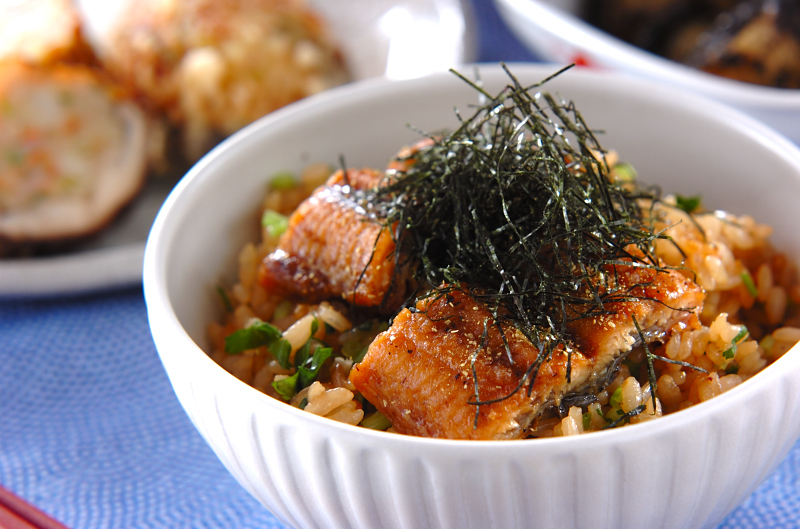 蒲焼のタレで!簡単ウナギの炊き込みご飯レシピ・作り方 - E・レシピ