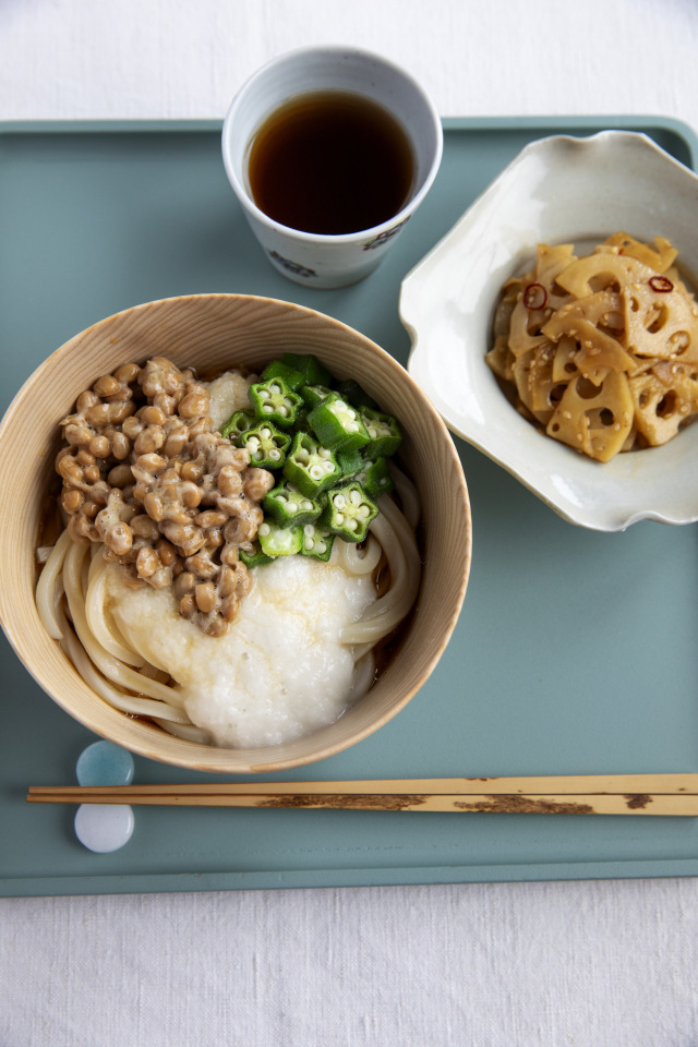 タリーズほうじ茶ラテを飲んだ感想。TULLY'S COFFEE×伊藤園 口コミ- イギーとポル 福岡グルメ