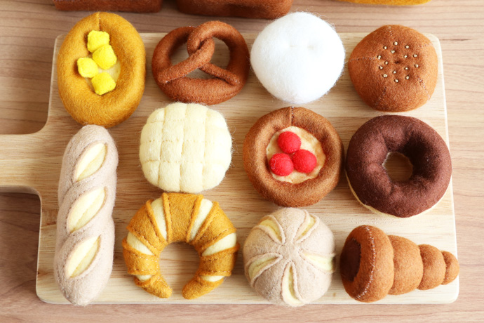 新作フェルトパン作り・クロワッサン編 1: maruwa☆taroのFelt Factory