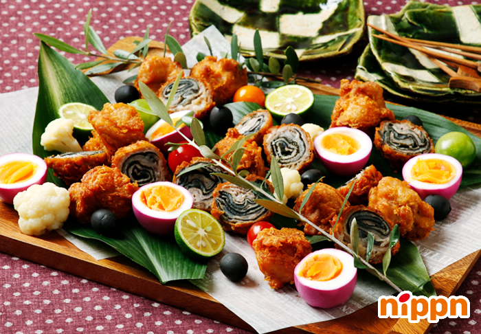 あゆのこどもごはん 大人気からあげをアレンジ!ひな祭りに「鶏からの彩りあん」おうちごはん