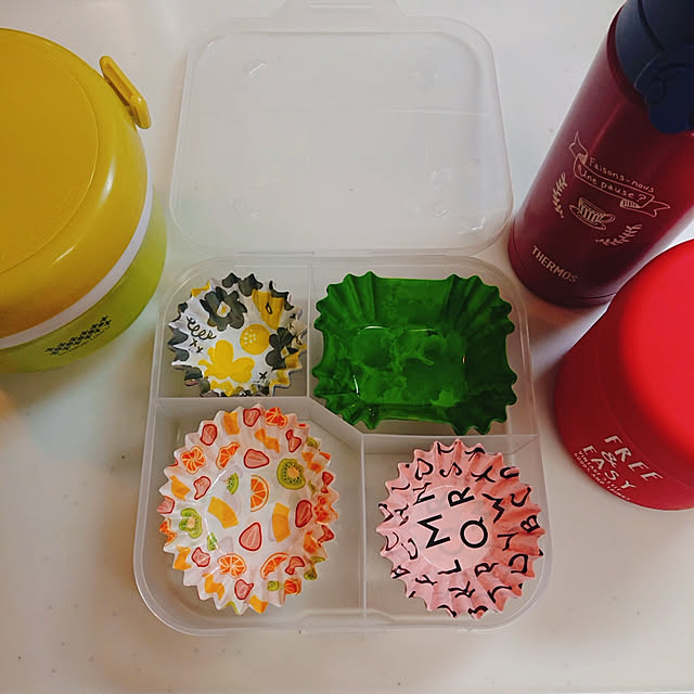 100均 お弁当グッズ 収納！『おかずカップ収納ケース』が、細かい小物をまとめて収納できて便利！ : usagi works Powered byライブドアブログ