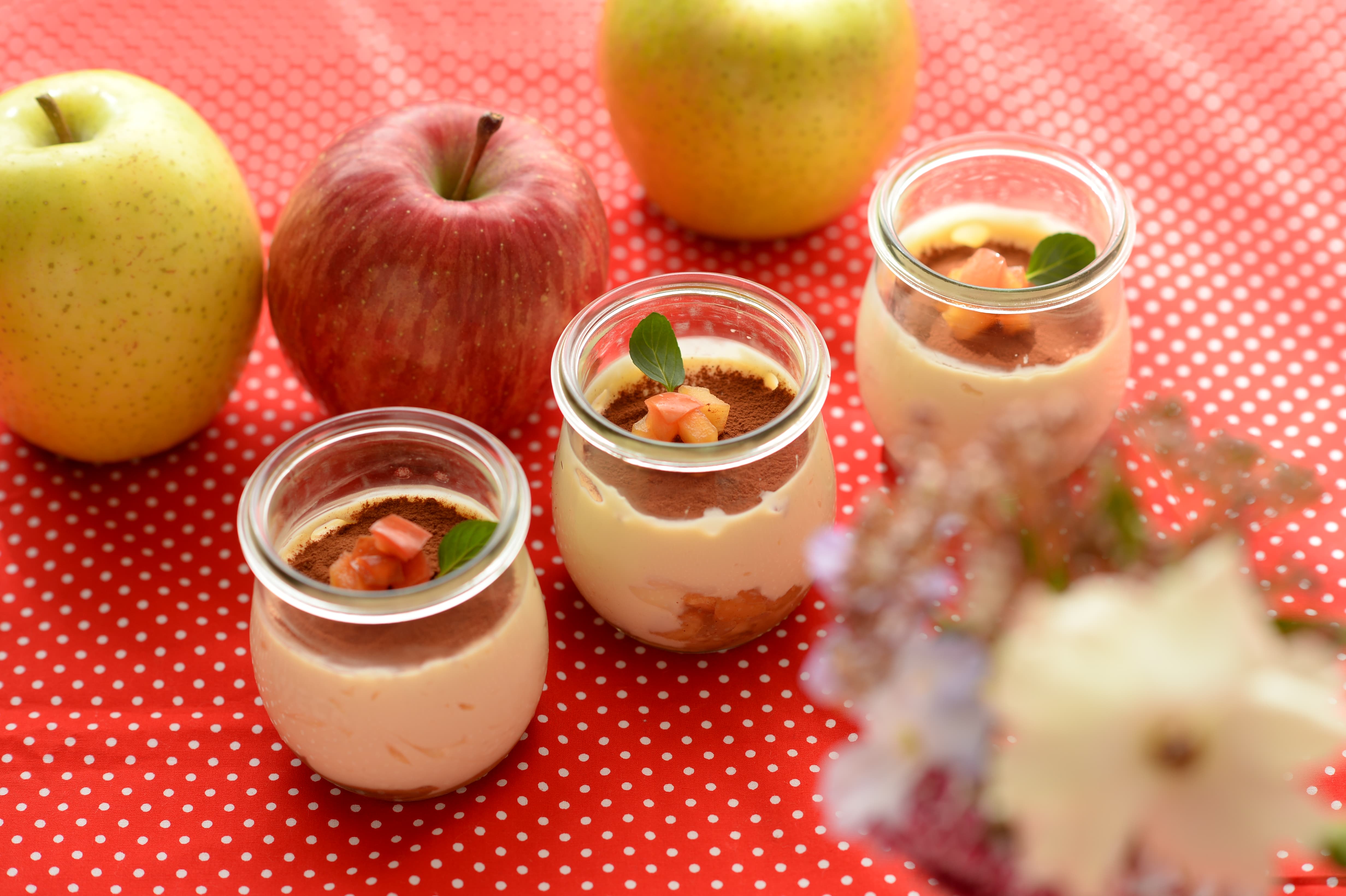 りんごを混ぜて焼くだけ!ホットケーキミックスで作れる簡単おやつレシピ・作り方Tasty