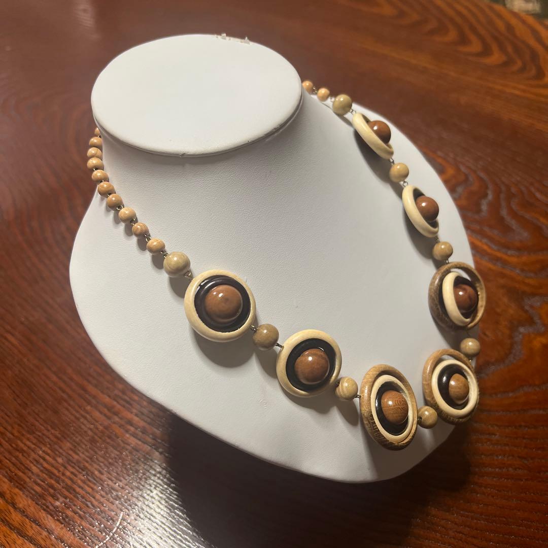 木のアクセサリーの作り方をわかりやすく!猫のネックレスをメキシコで!ハポネコのART LIFE CREATE