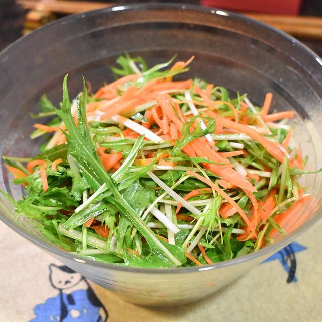 トマト缶で作れる本格ナポリタン！絶品＆濃厚に仕上げるレシピSATETO さてと