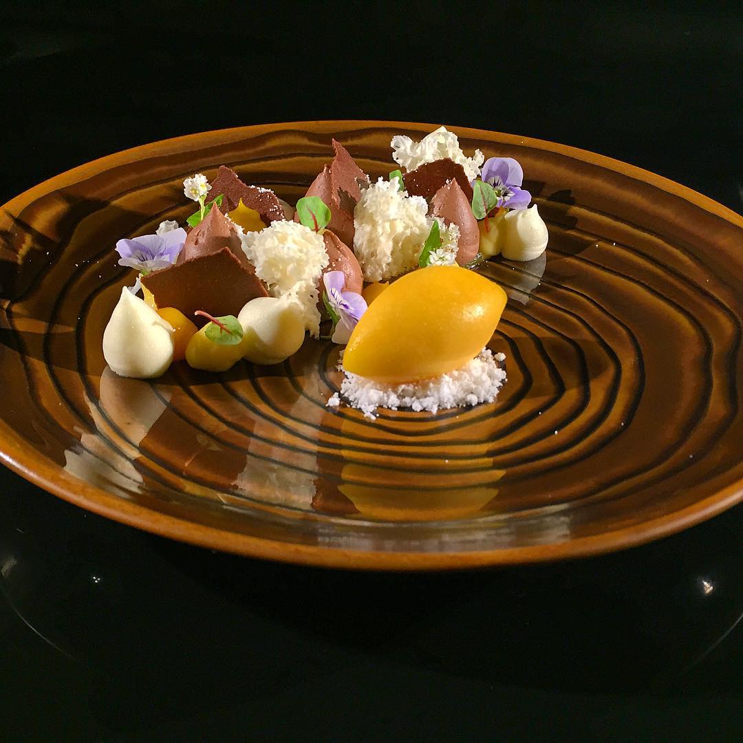 キャンバスはお皿！芸術的なアシェットデセール集めました！パティシエントマガジン