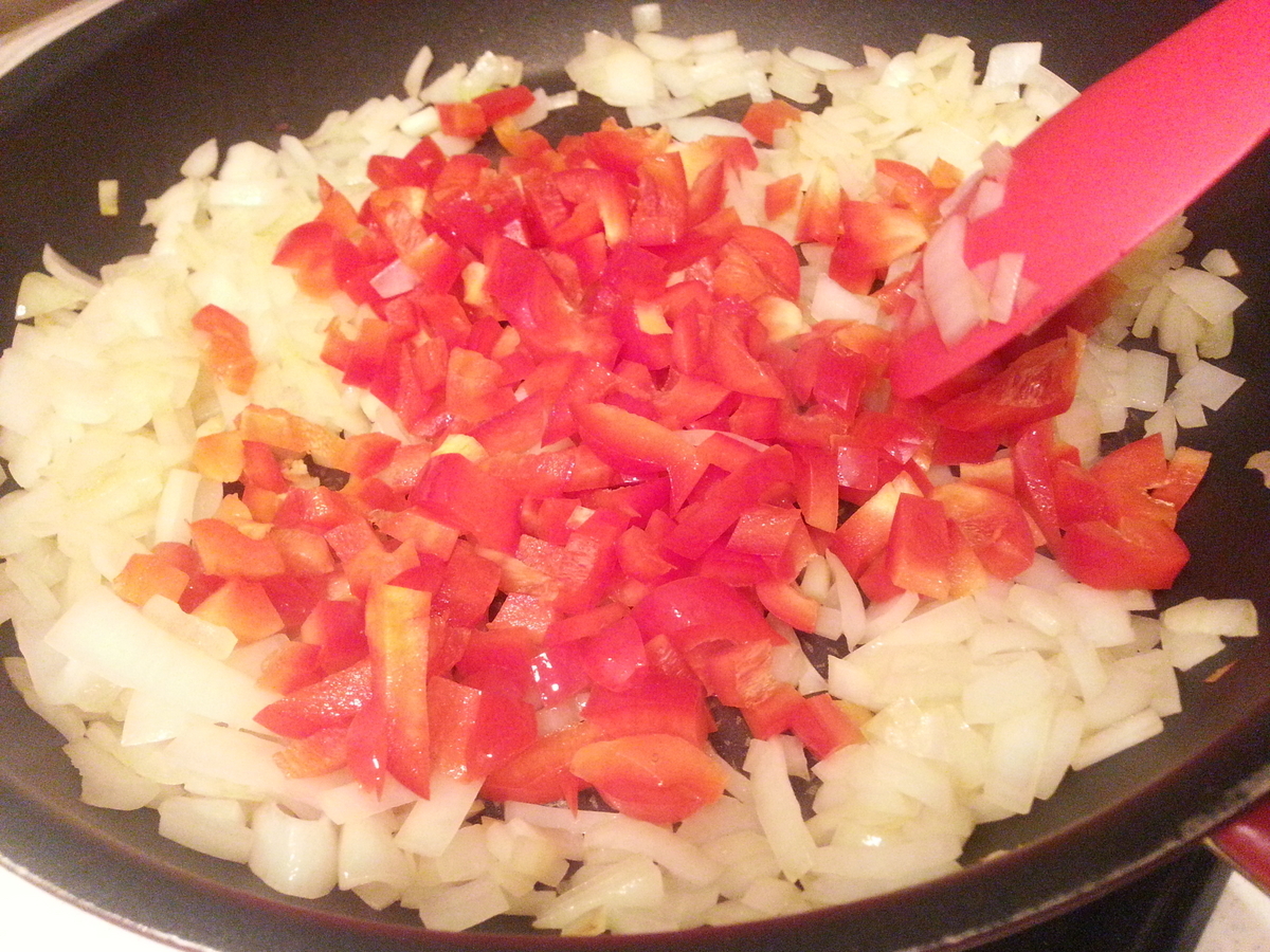 セブ島の定番料理。「ジュージューシシグ」は、甘辛い豚肉がやみつき笠原なつみ元気がなくても作りたくなるレシピ:*noteから2冊の書籍化*: