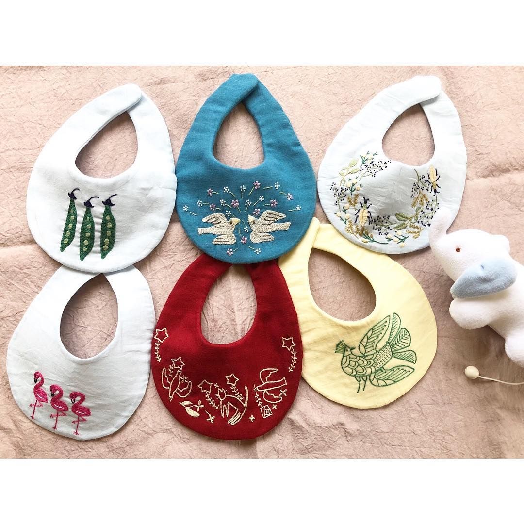 スモッキング刺繍 お宮参りスタイのキットの作り方 襟ぐりの始末編