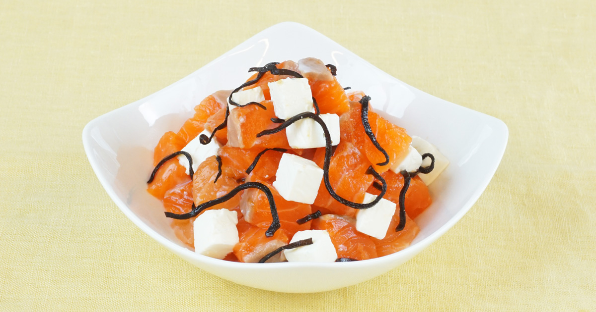 『サーモンとクリームチーズの漬け丼』