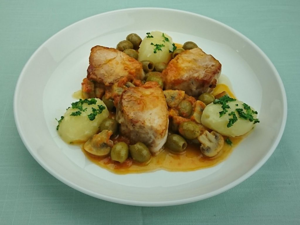 茹でて漬け込むだけ♪ 簡単手作り柔らか煮豚