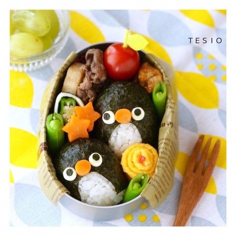 はな❀ 偏食ごはん、キャラ弁♡ ⁡ 他のお弁当はこちら→ @hanahana_0513 ⁡ ⁡ ⁡ ⁡ 水族館弁当🐟 ￣￣￣￣￣￣￣￣￣￣ ⁡⁡ 昨日の娘のお弁当🍙 ⁡ ⁡ 夏っぽいお弁当にしたいなぁと思っていたら テレビで水族館の特集をしていたので あざらし＆ペンギン弁当にしました